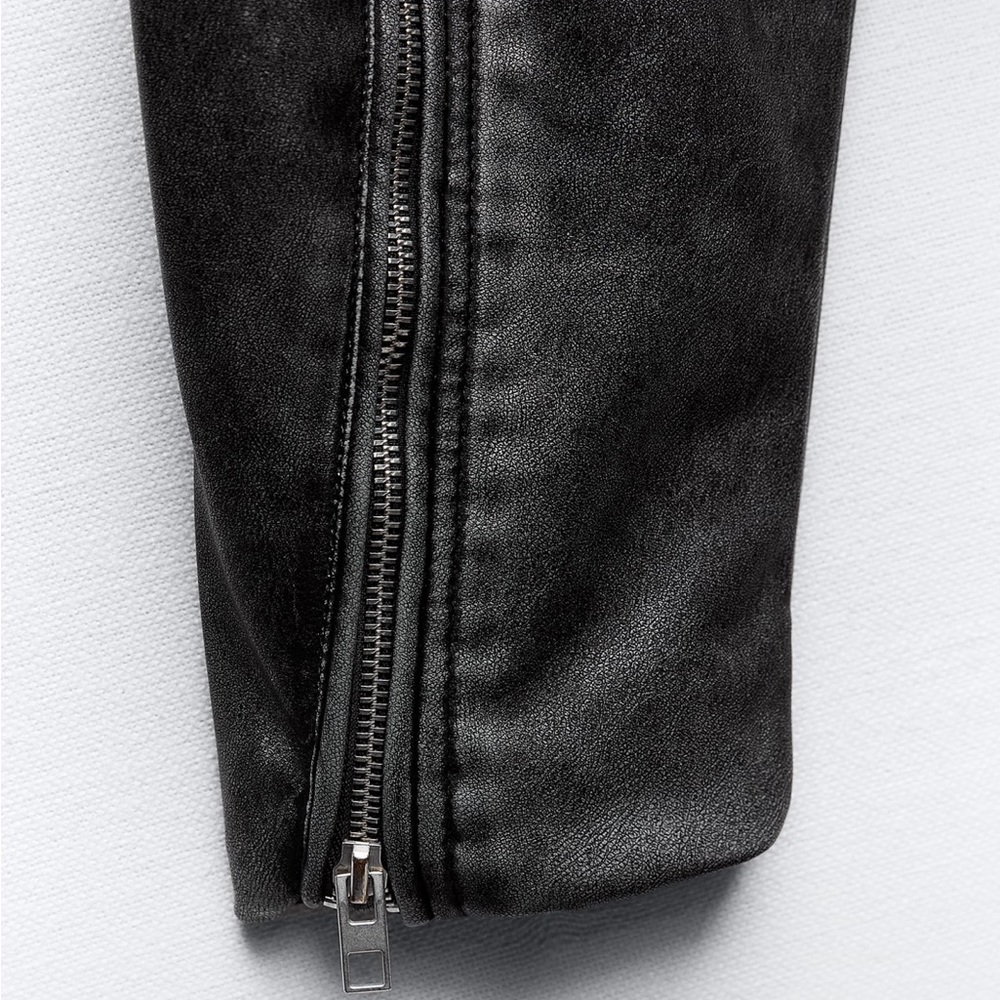 New with tags - Picture 8 of 9